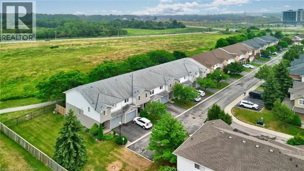 800 PARAMOUNT Drive Unit# 28, #28