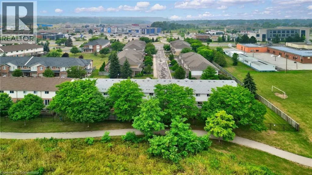 800 PARAMOUNT Drive Unit# 28, #28