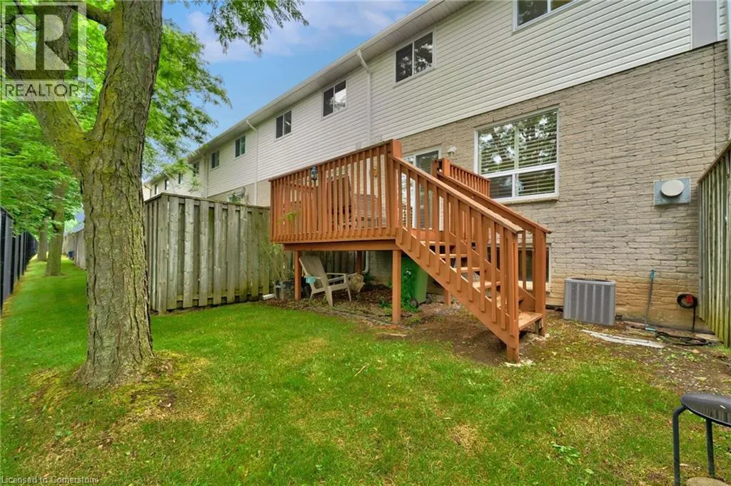 800 PARAMOUNT Drive Unit# 28, #28