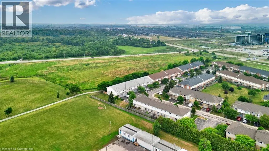 800 PARAMOUNT Drive Unit# 28, #28