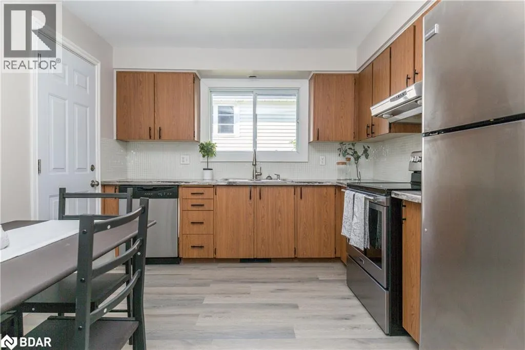 55 FITTONS Road E