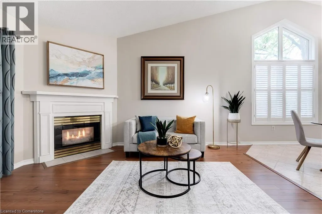 2774 KING Street E Unit# 10, #10