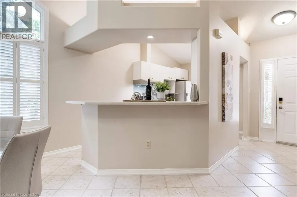 2774 KING Street E Unit# 10, #10