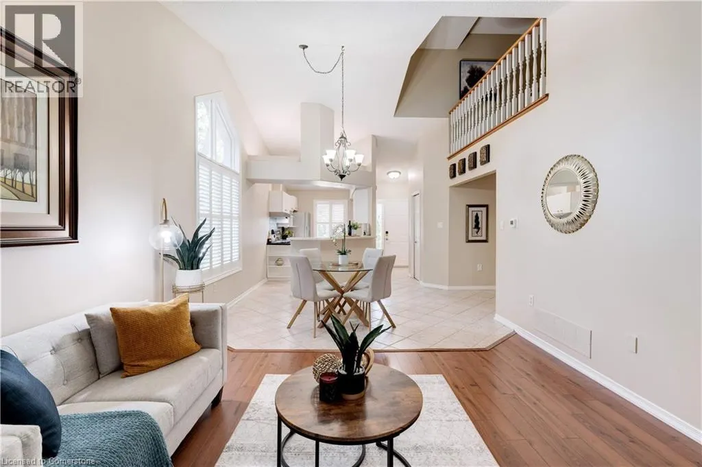 2774 KING Street E Unit# 10, #10
