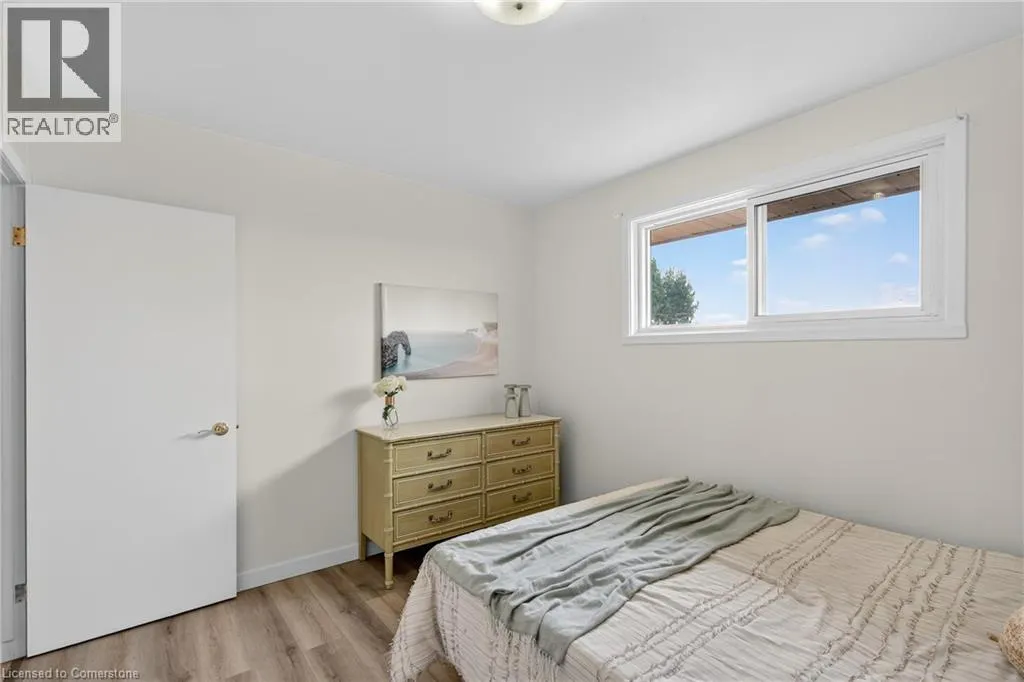 2041 THIRD STREET LOUTH
