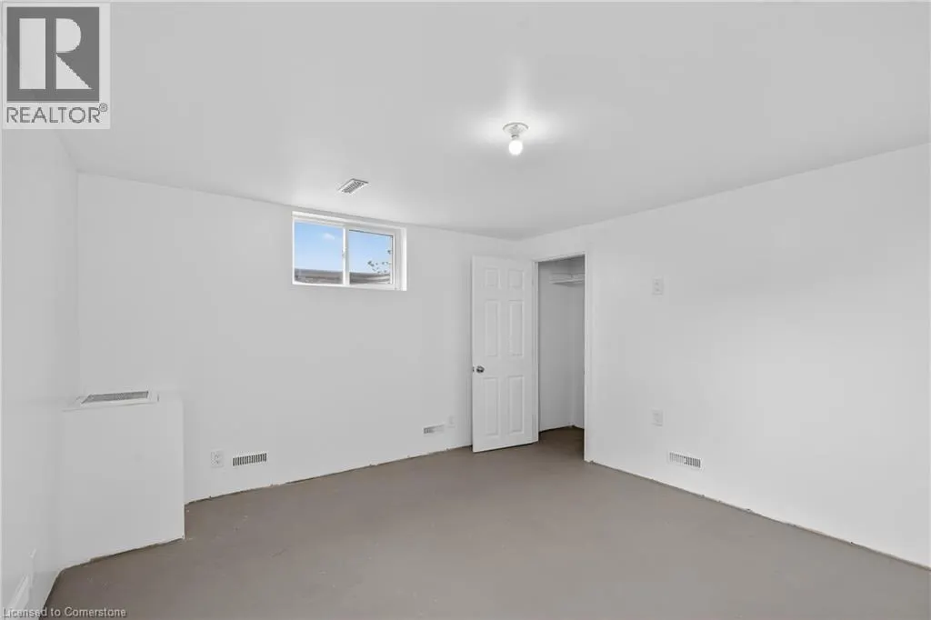 2041 THIRD STREET LOUTH