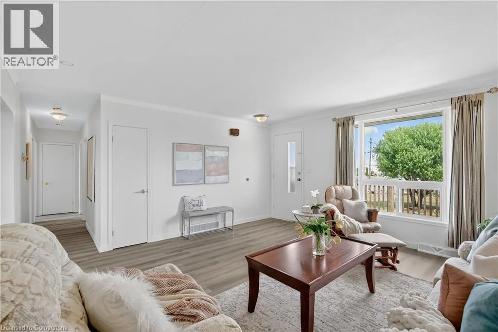 2041 THIRD STREET LOUTH