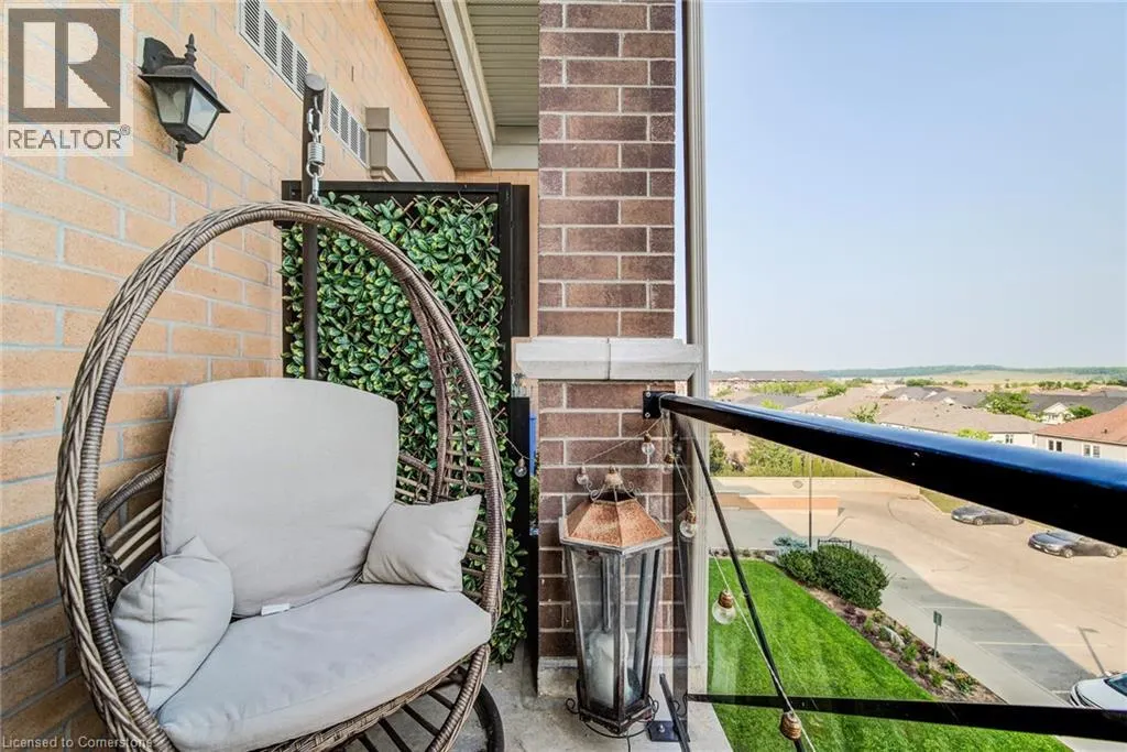 2 COLONIAL Drive Unit# 401, #401