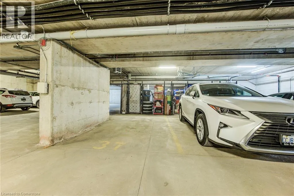 2 COLONIAL Drive Unit# 401, #401