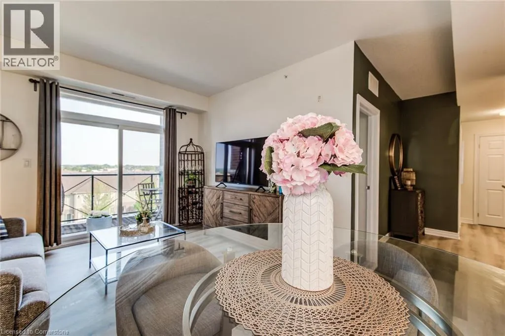 2 COLONIAL Drive Unit# 401, #401