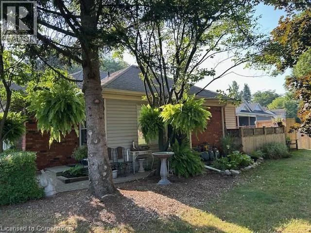 175 FIDDLERS GREEN ROAD Road Unit# 7, #7
