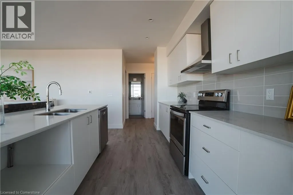 15 GLEBE Street Unit# 1701, #1701