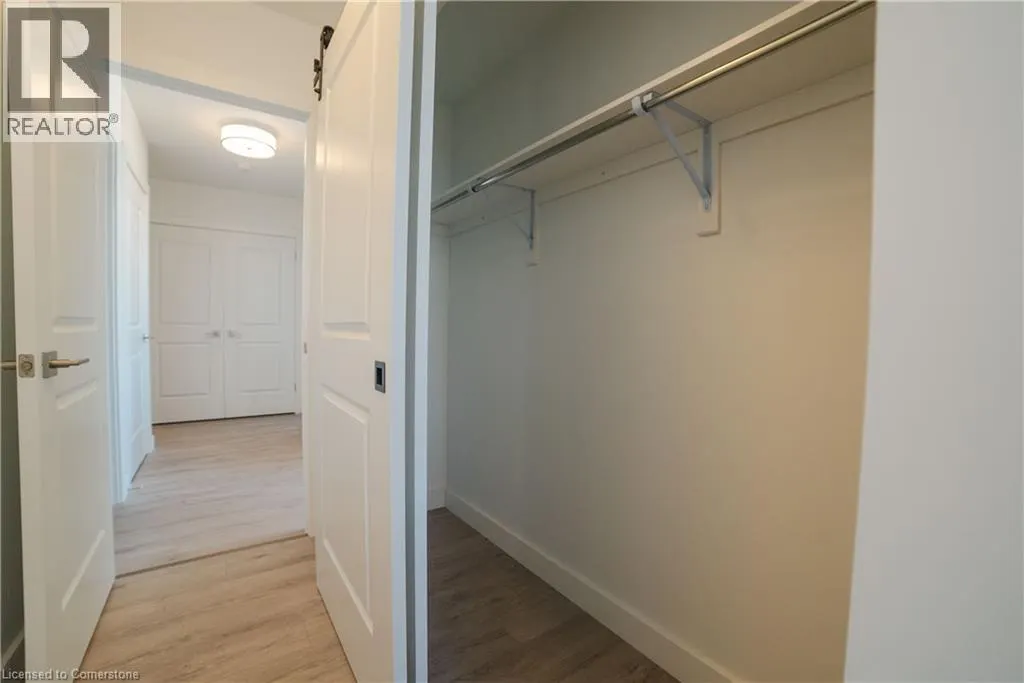 15 GLEBE Street Unit# 1701, #1701