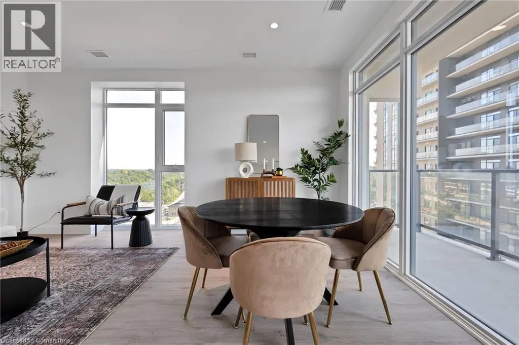 50 GRAND Avenue S Unit# 1702, #1702