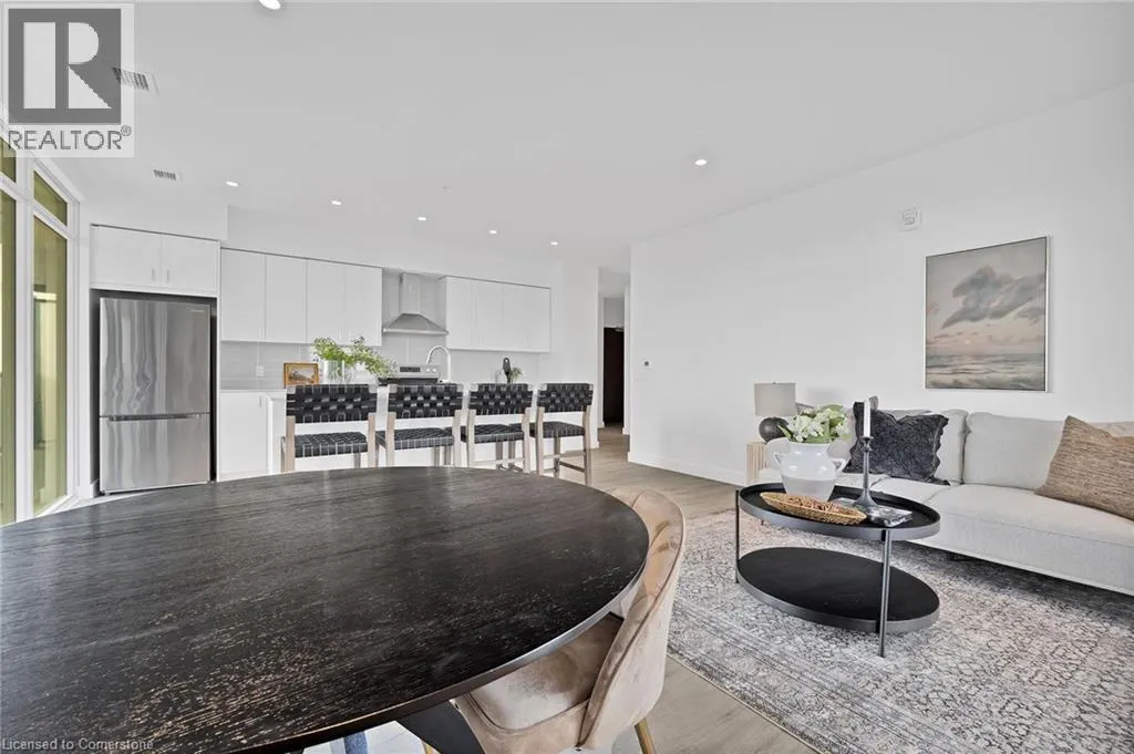 50 GRAND Avenue S Unit# 1702, #1702