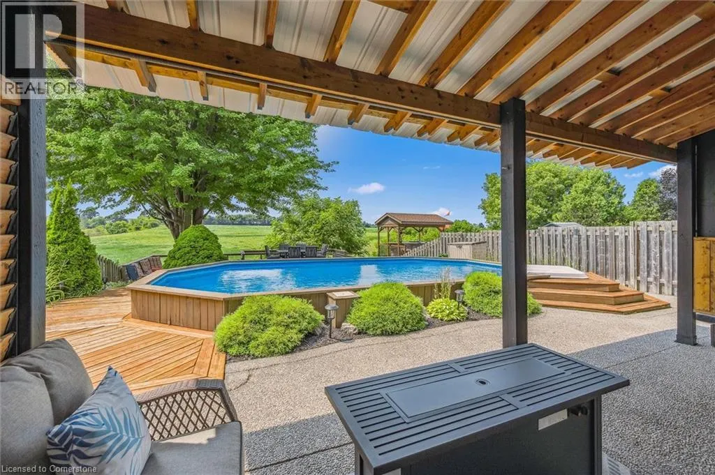 114 DELAVAN Drive