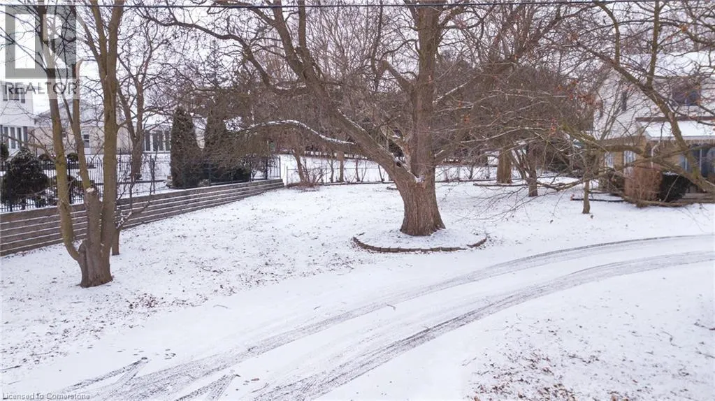 116 DUNCOMBE Road
