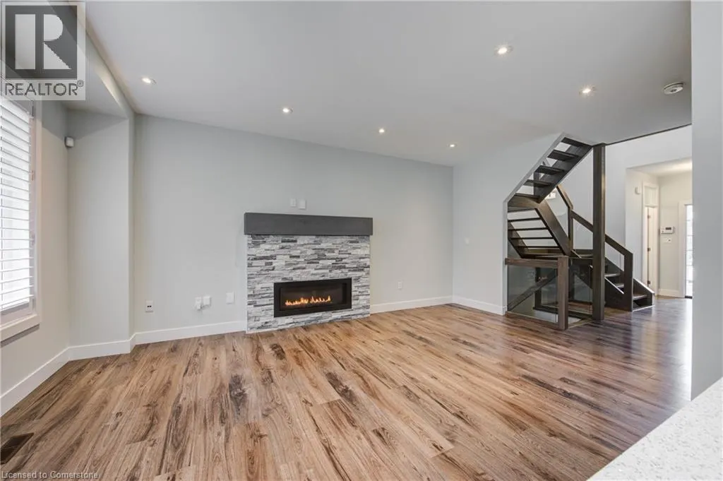 2527 HOLBROOK Drive