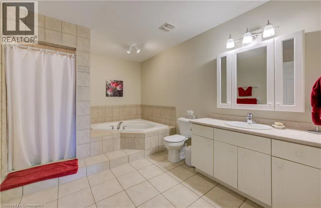 35 GREEN GATE Boulevard Unit# 28, #28