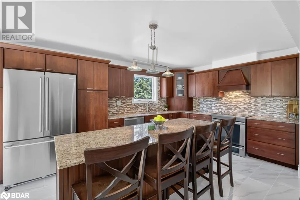 2 BIRCHMOUNT Circle