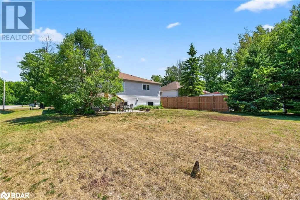 2 BIRCHMOUNT Circle