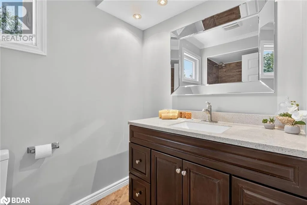 2 BIRCHMOUNT Circle