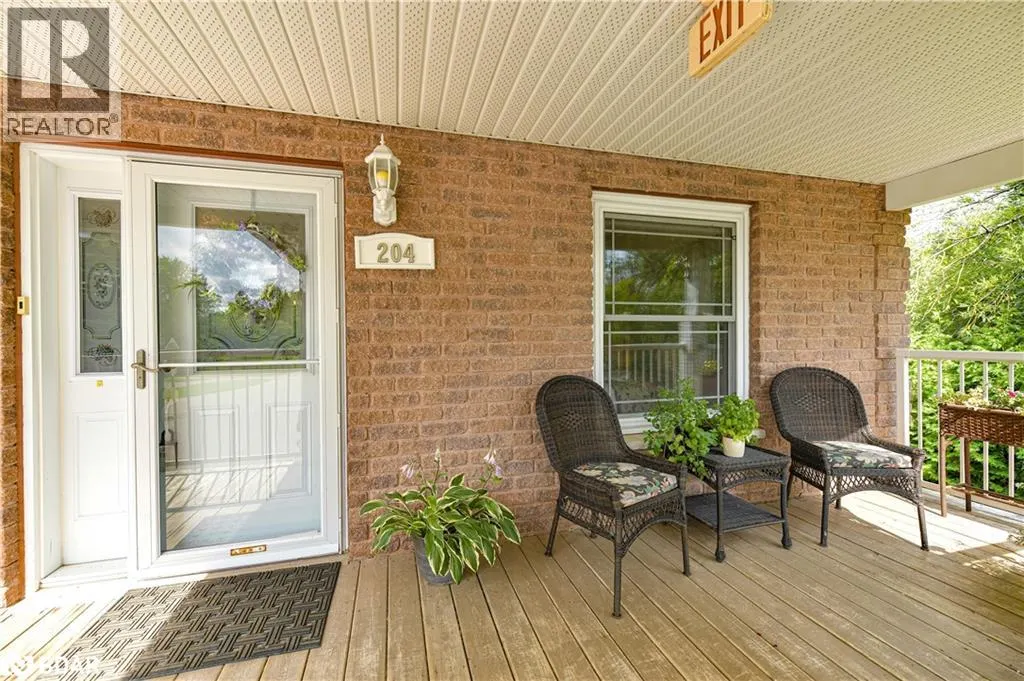 43 CREIGHTON Street Unit# 204, #204