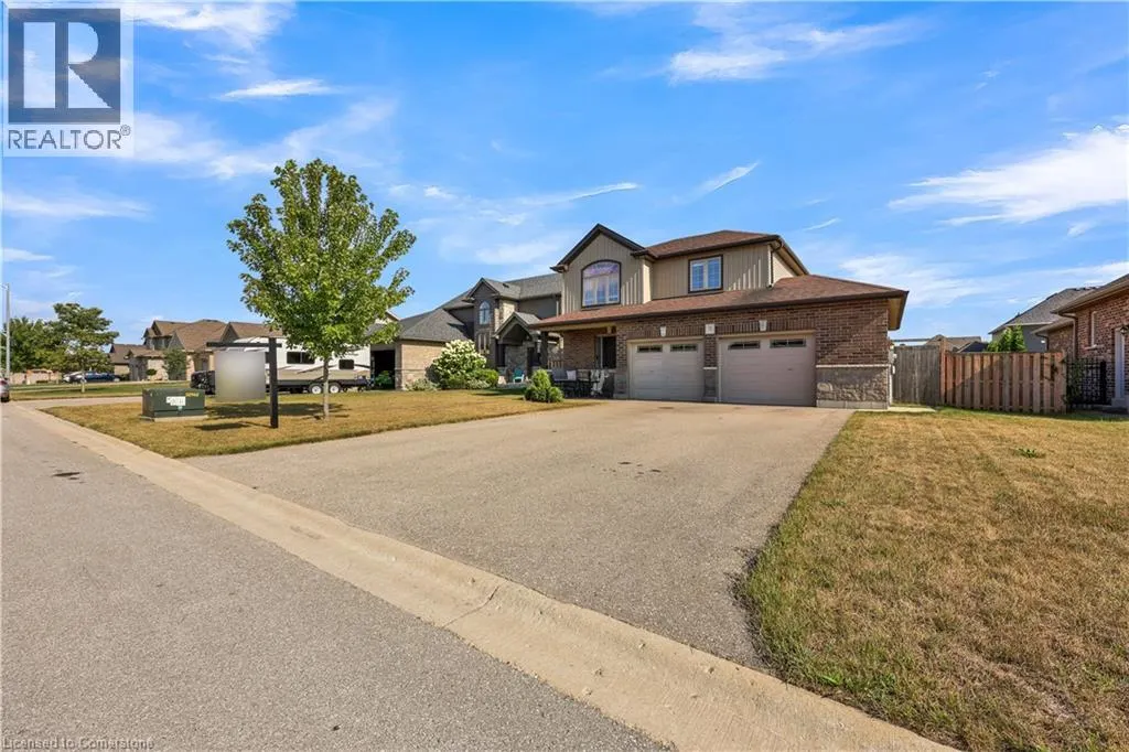 5 OLIVER Crescent