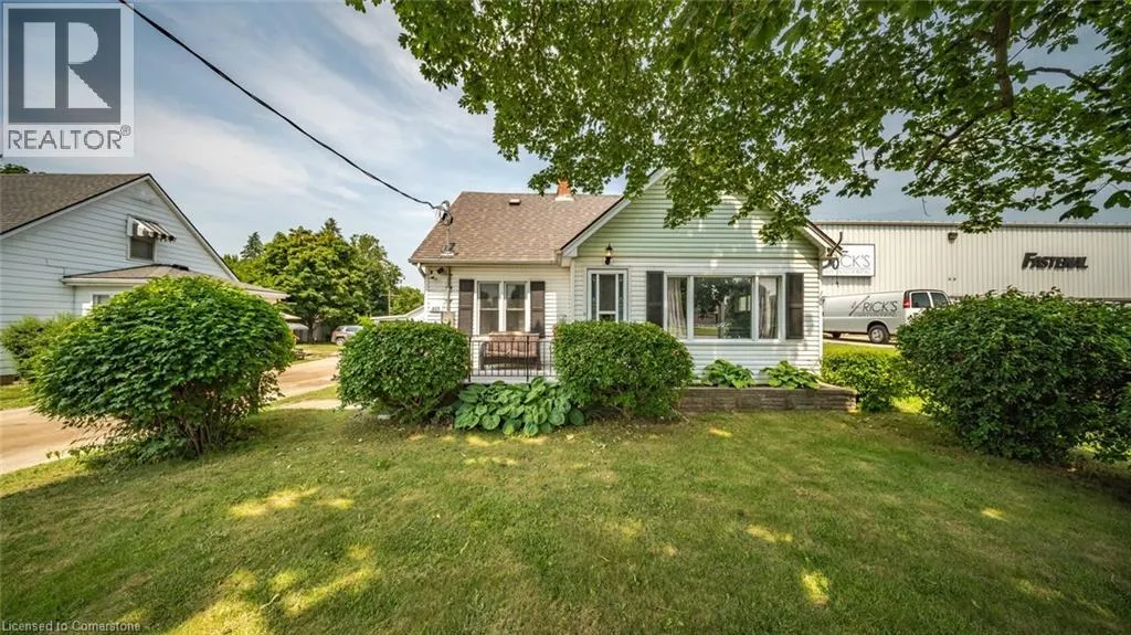 509 QUEENSWAY W