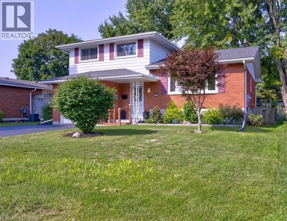 12 MILLER Crescent