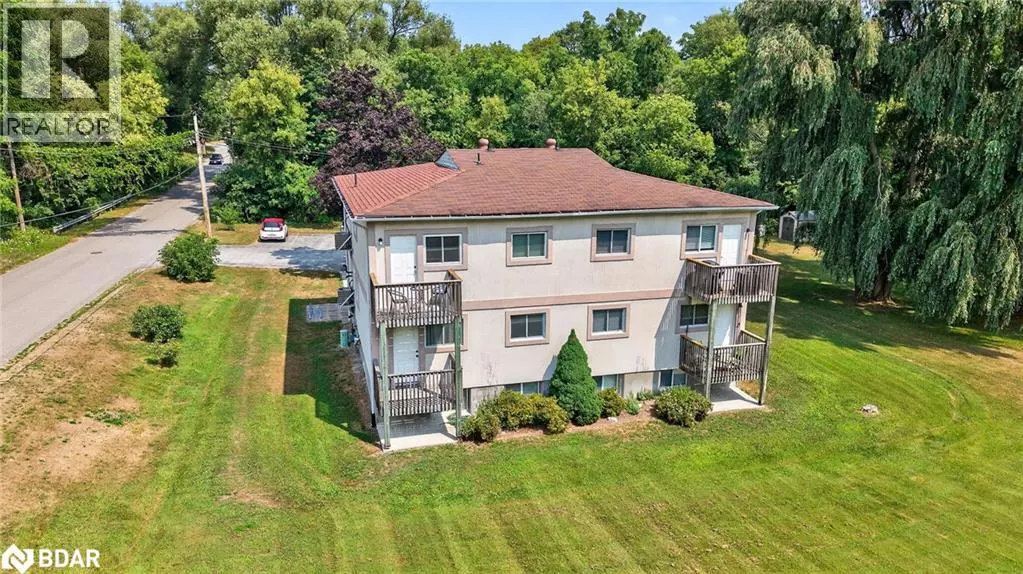 195 LOUISA ST Street
