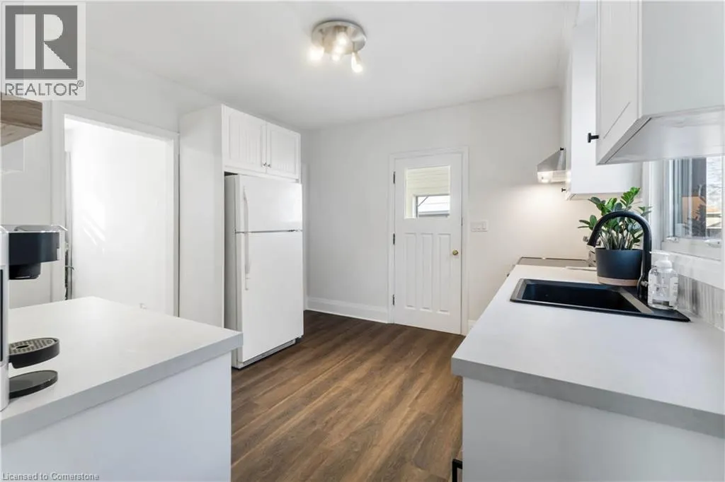 22 BERTRAM Street