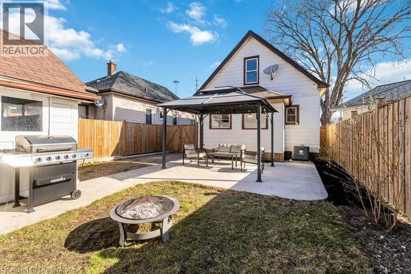 22 BERTRAM Street