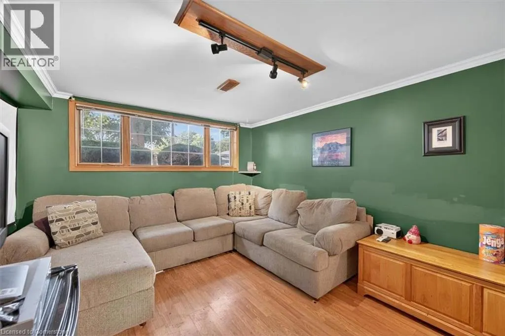 639 BLUE FOREST Hill