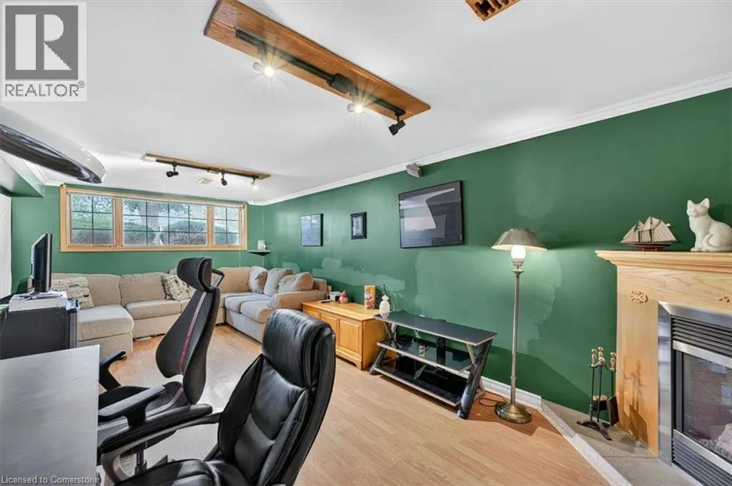639 BLUE FOREST Hill