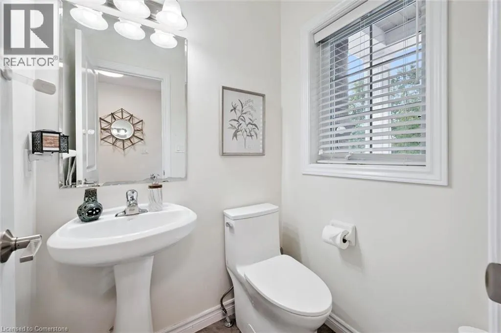 68 YORK Road Unit# B, #B