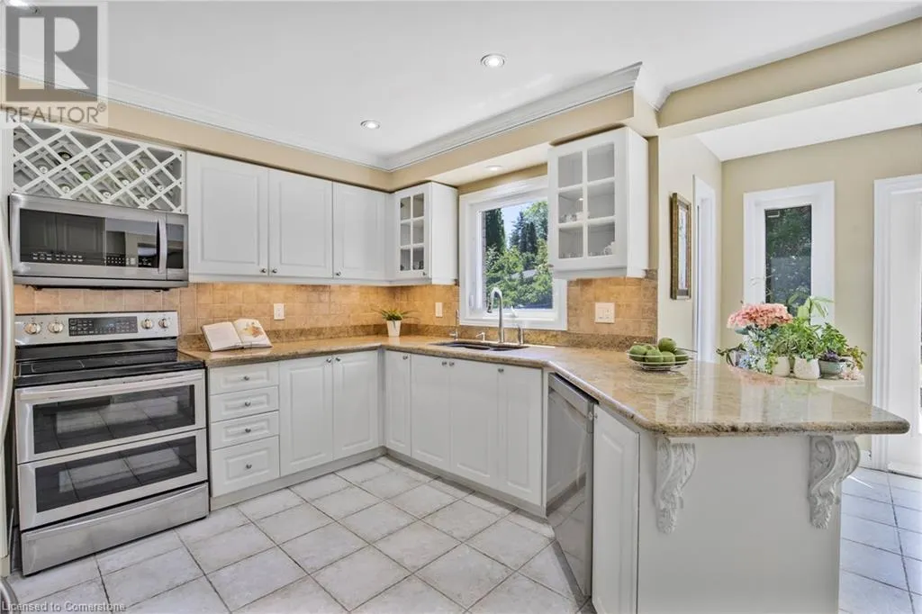 3 COLEMAN Court