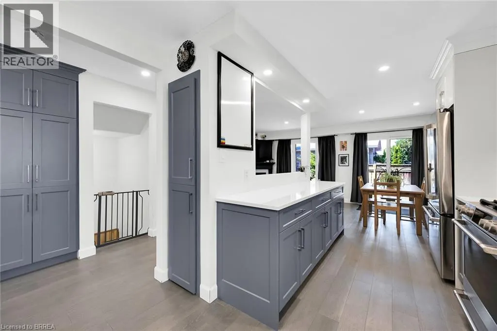 69 GARDEN Crescent