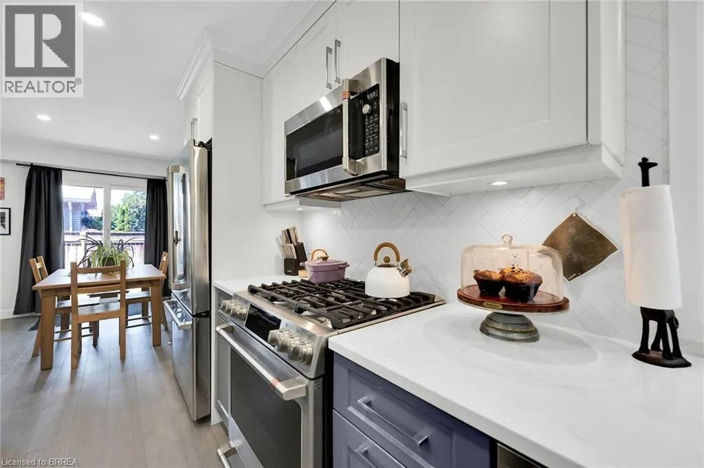 69 GARDEN Crescent