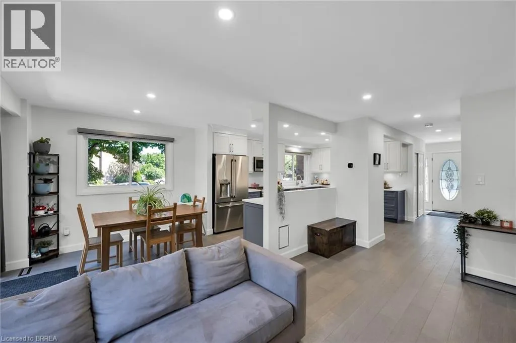 69 GARDEN Crescent