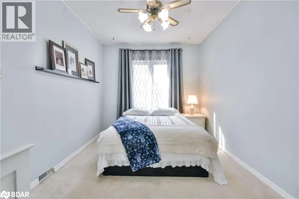 80 PARKSIDE Drive