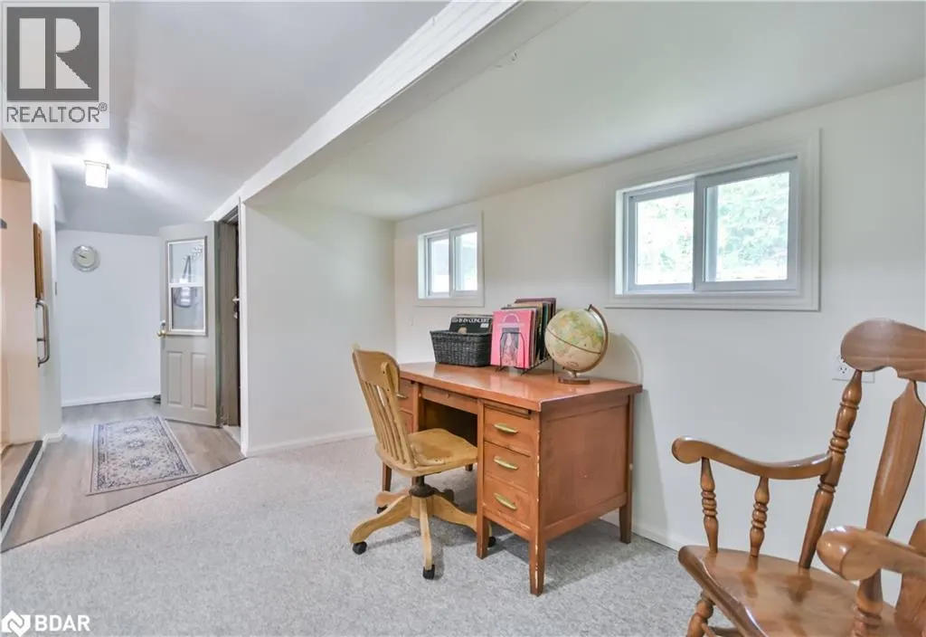 80 PARKSIDE Drive