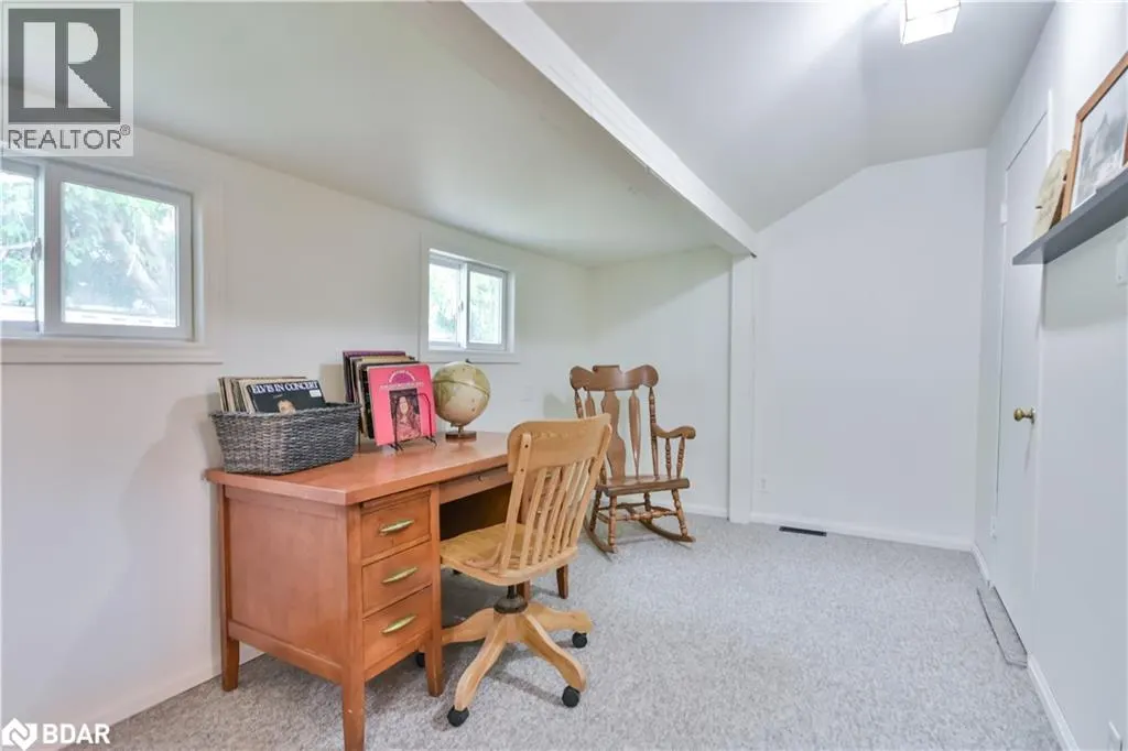 80 PARKSIDE Drive