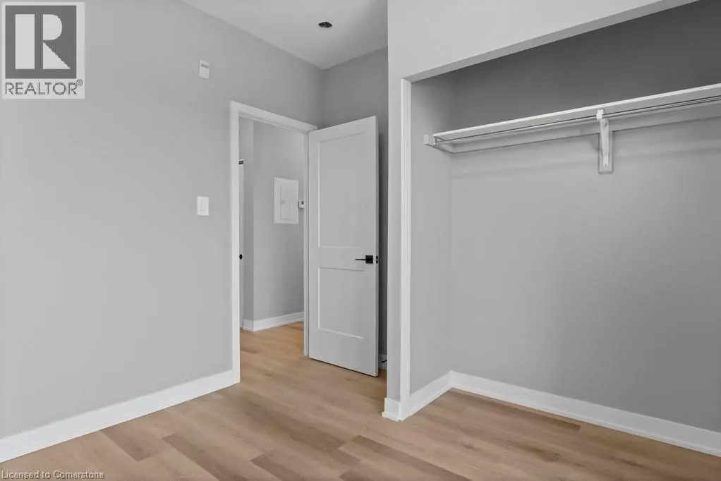 5002 KING Street Unit# 202, #202