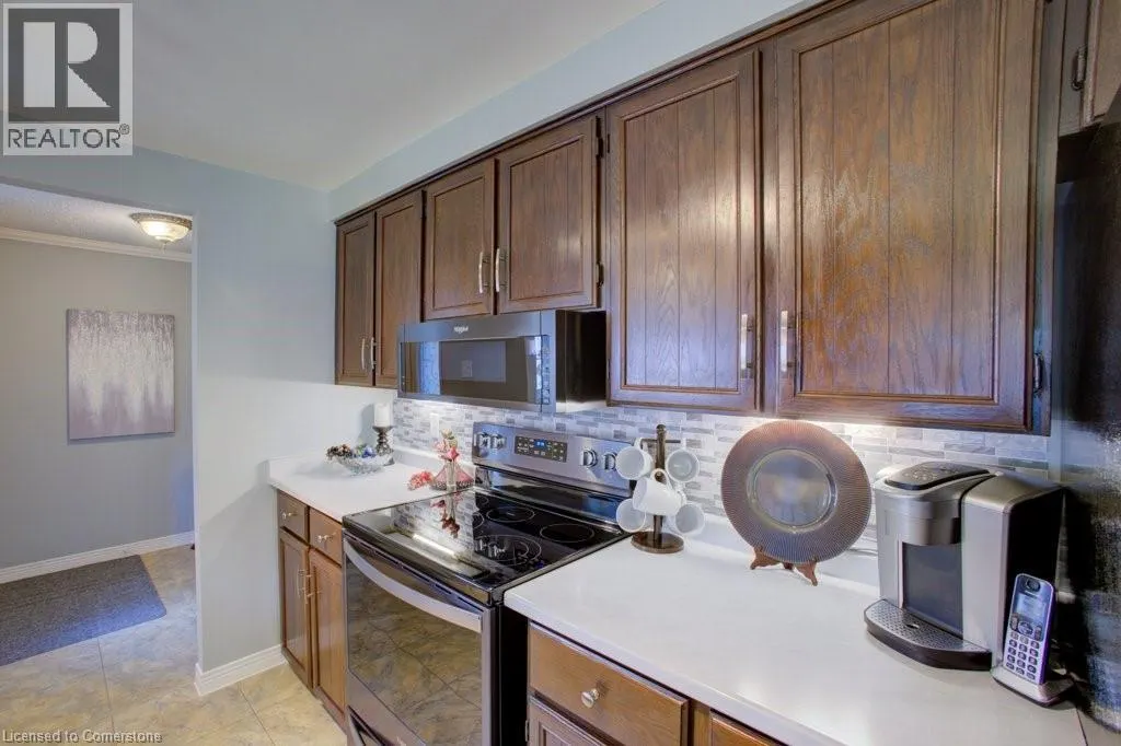 479 BEECHWOOD Drive Unit# 3, #3