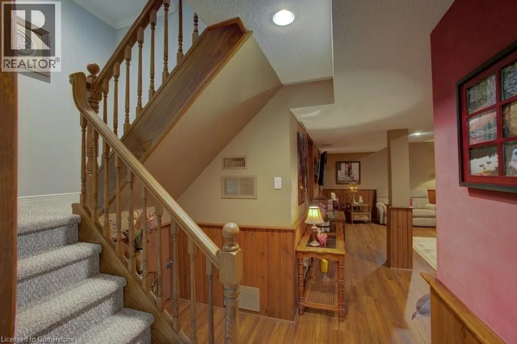 479 BEECHWOOD Drive Unit# 3, #3