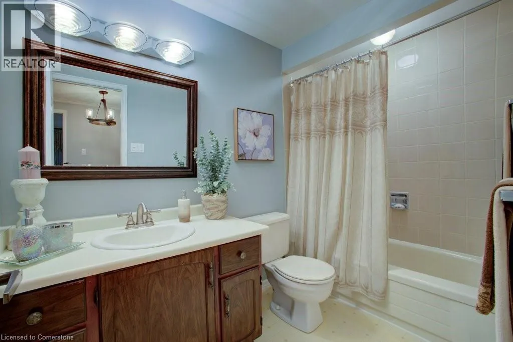 479 BEECHWOOD Drive Unit# 3, #3