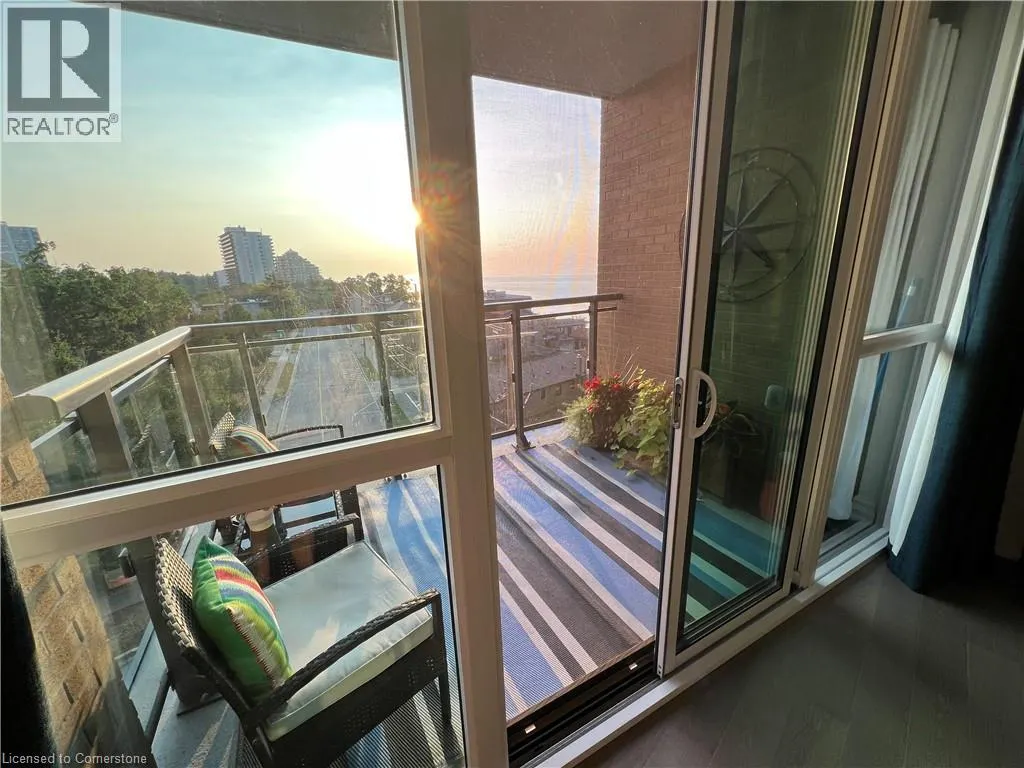 2060 LAKESHORE Road Unit# 405, #405