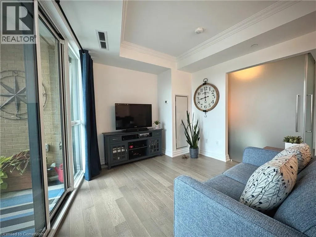 2060 LAKESHORE Road Unit# 405, #405
