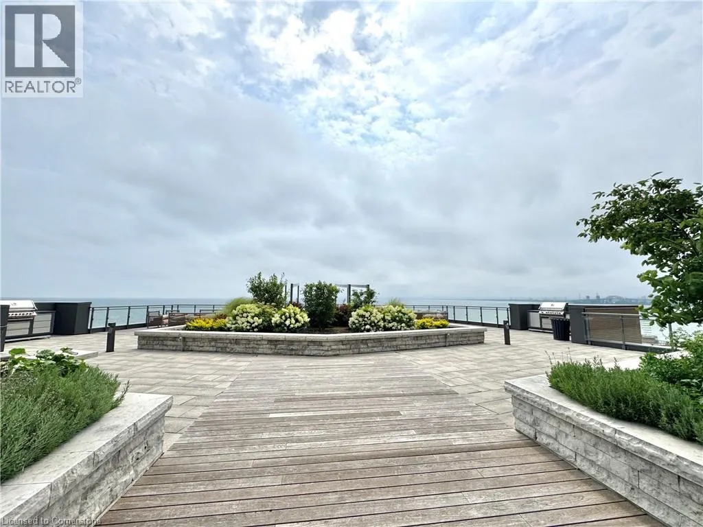 2060 LAKESHORE Road Unit# 405, #405